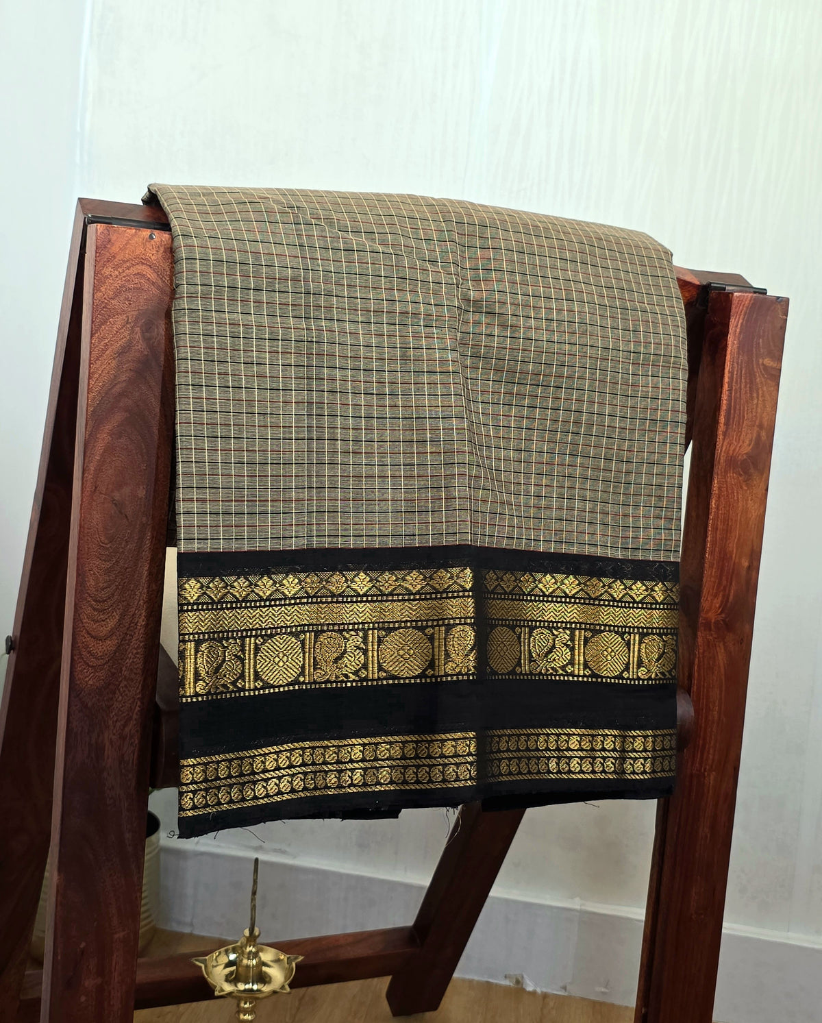 BRAHMI - Beige Ganga Jamuna Border 100-Count Pure Handloom Kanchi Cotton Saree | ATIROOP