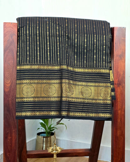 APSARA - Black Vaira Oosi 120-Count Pure Handloom Kanchi Cotton Saree with Chakra Border | ATIROOP