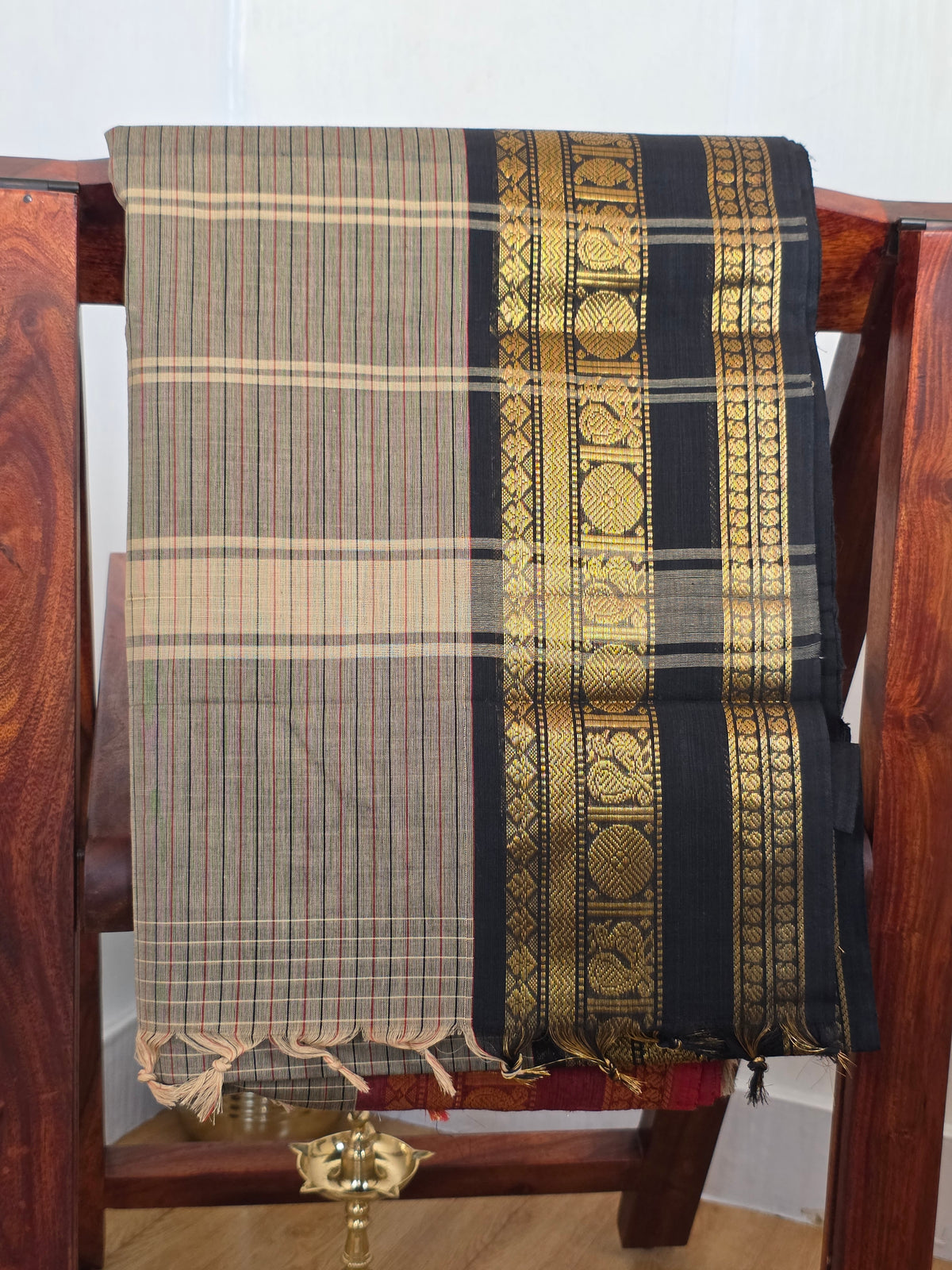 BRAHMI - Beige Ganga Jamuna Border 100-Count Pure Handloom Kanchi Cotton Saree | ATIROOP