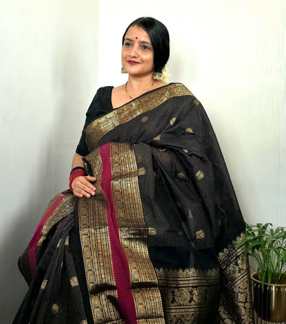 TRIPURA SUNDARI - Black Vaira Oosi 120-Count Pure Handloom Kanchi Cotton Saree with Magenta Border | ATIROOP